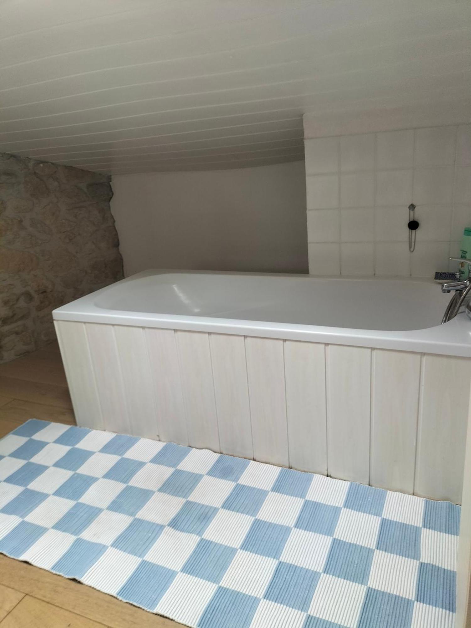 Chambres 2 Personnes Dans Notre Maison Girondine Saint-Martin-de-Lerm Екстер'єр фото
