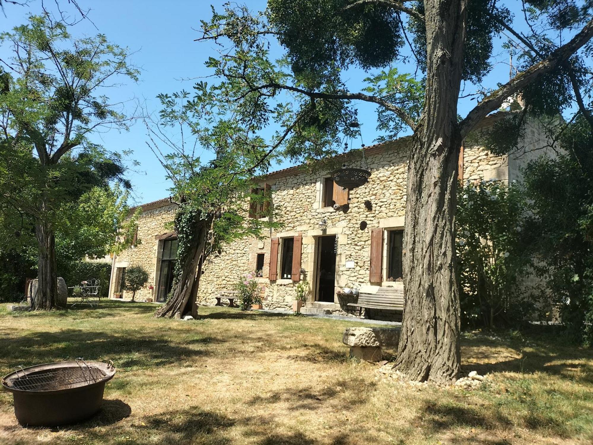 Chambres 2 Personnes Dans Notre Maison Girondine Saint-Martin-de-Lerm Екстер'єр фото
